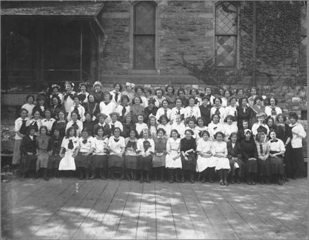 Girls class at Jarvis Collegiate Institute, Irene Lindala and Impi Svenski were the first Finnish girls in the  Institute