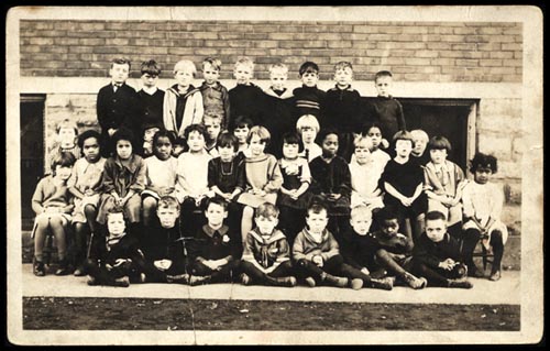 Class photograph of Amherstburg Public School