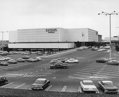 Historic photo from 1968 - Eaton's store exterior at Yorkdale Mall in Yorkdale