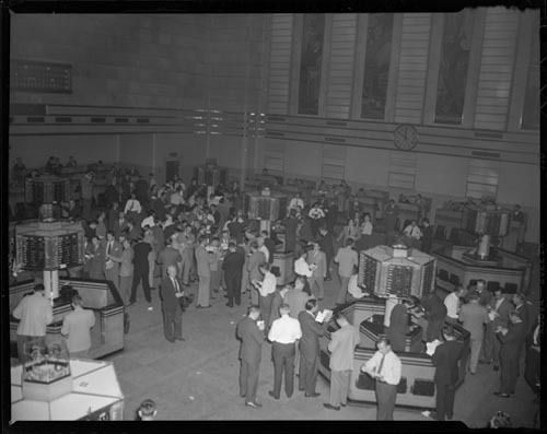 Historic photo from Tuesday, September 20, 1949 - Interior view of the Toronto Stock Exchange trading floor (1937-1978) in Financial District