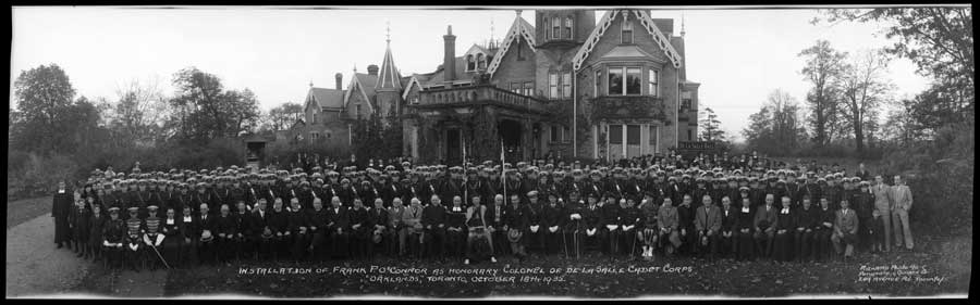 Historic photo from 1935 - De La Salle Cadet Corps. in front of Oaklands mansion in Deer Park