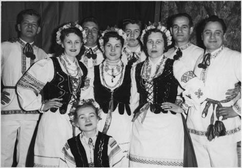 Byelorussian National Association dancers
