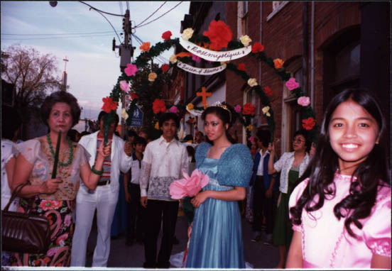 Queen of the Houses in the Filipino Santacruza religious procession