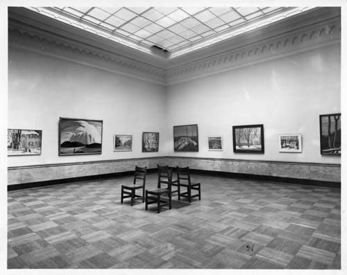 Historic photo from 1920 - Natural light and Canadian paintings at the Art Gallery of Toronto in Art Gallery of Ontario